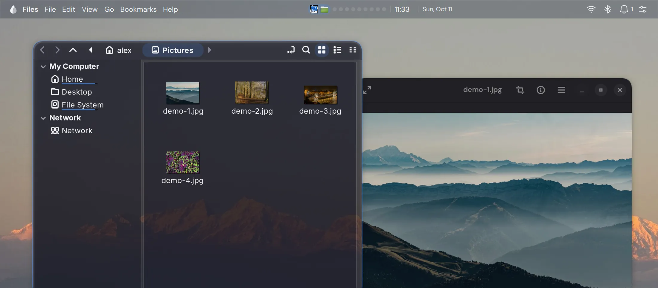 The same desktop with one full-width bar along the top edge.