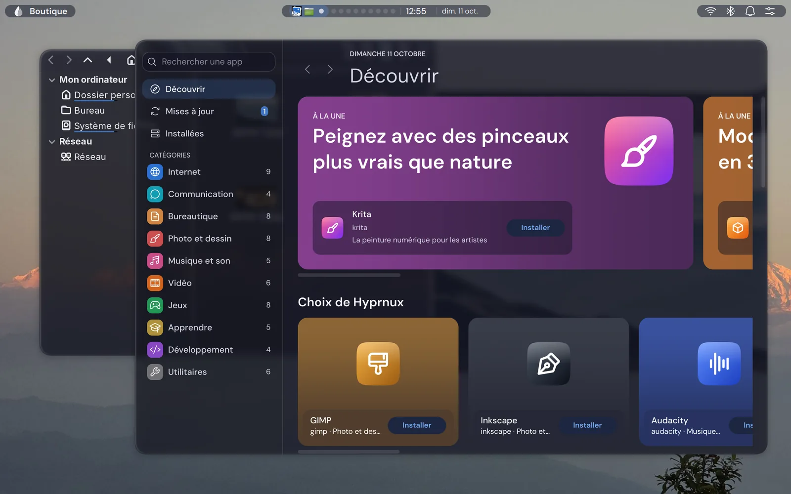 La Boutique ouverte sur Découvrir, au-dessus d’un gestionnaire de fichiers : un champ de recherche et les catégories à gauche, une app mise en avant et une rangée d’apps à droite.